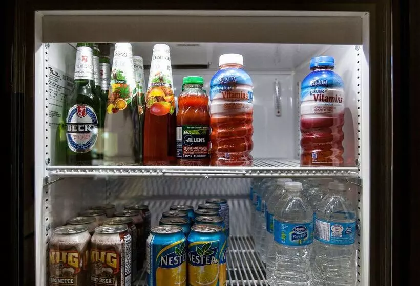 Hotelli Hampton Inn By Hilton Napanee