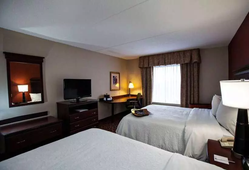 Hotelli Hampton Inn By Hilton Napanee