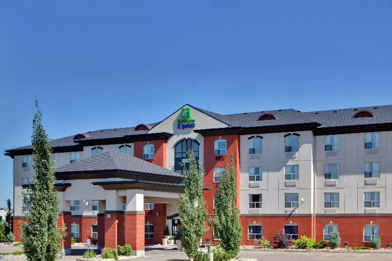Holiday Inn Express Hotel & Suites Sherwood Park Edmonton Area, An Ihg