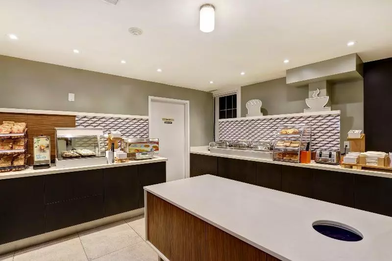 酒店 Holiday Inn Express Whitby Oshawa, An Ihg