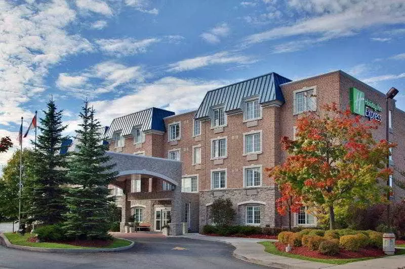 酒店 Holiday Inn Express Whitby Oshawa, An Ihg