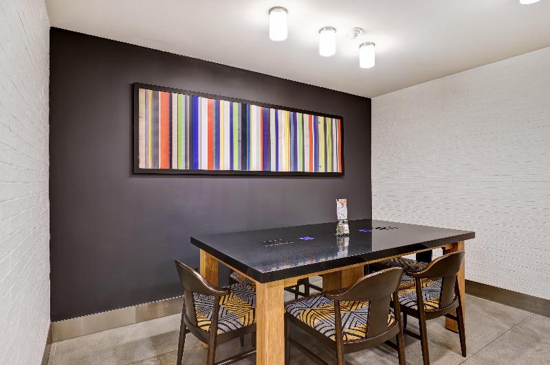 Otel Holiday Inn Express Whitby Oshawa, An Ihg