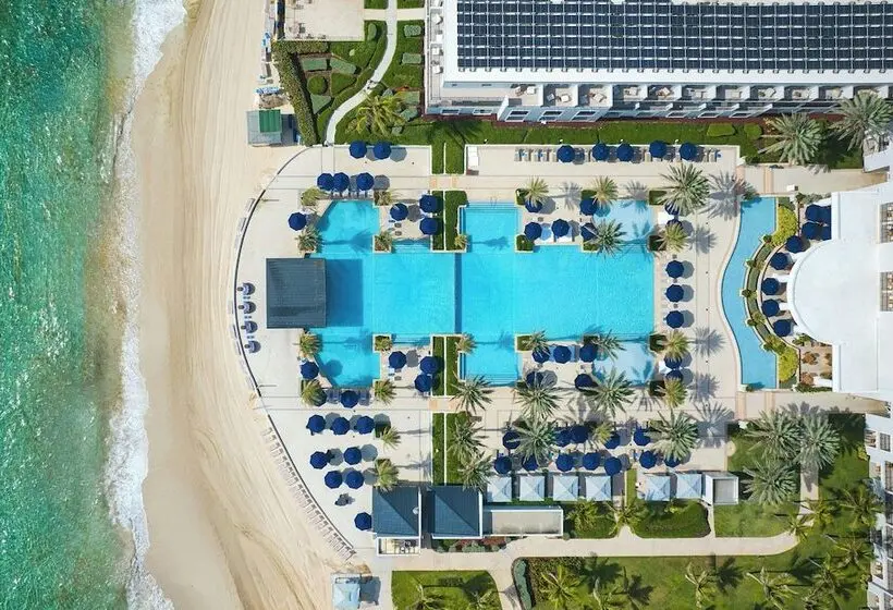 هتل Jw Marriott St. Maarten Beach Resort & Spa