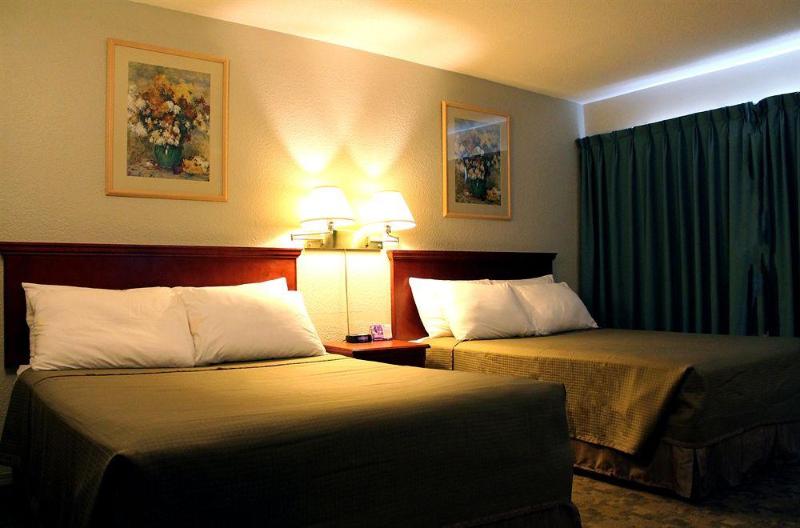 فندق Knights Inn Kamloops