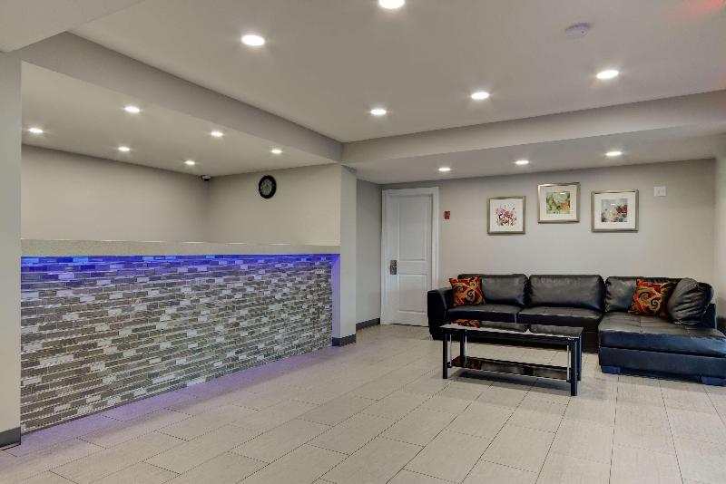 فندق Knights Inn Kamloops