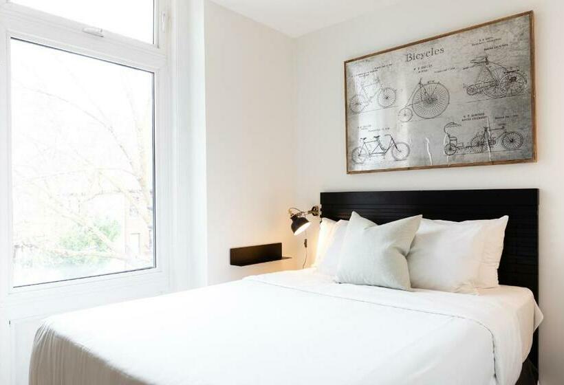 فندق Pembroke Inn