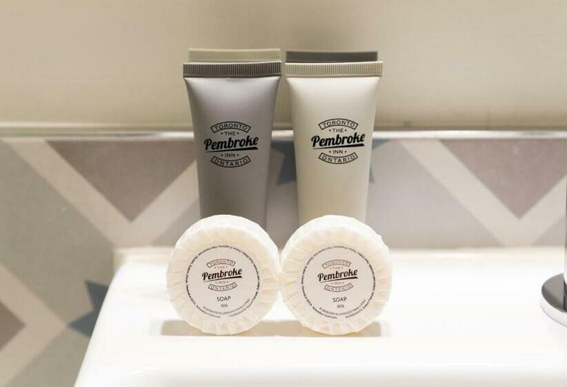 فندق Pembroke Inn