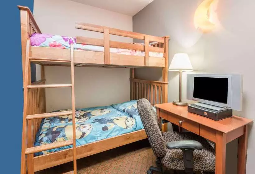 فندق Super 8 By Wyndham Sainte Agathe Des Monts