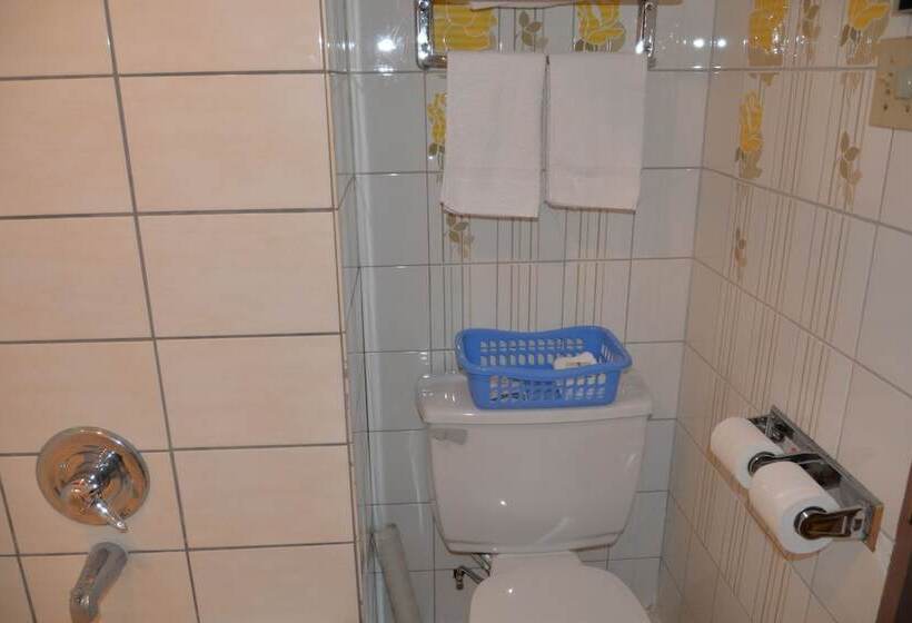 فندق Travelodge By Wyndham Saint Liboire