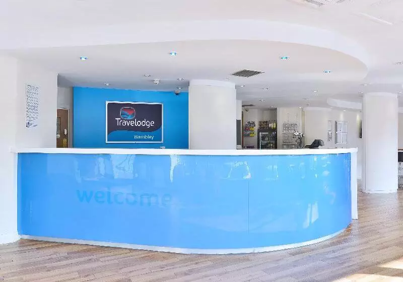 ホテル Travelodge London Wembley
