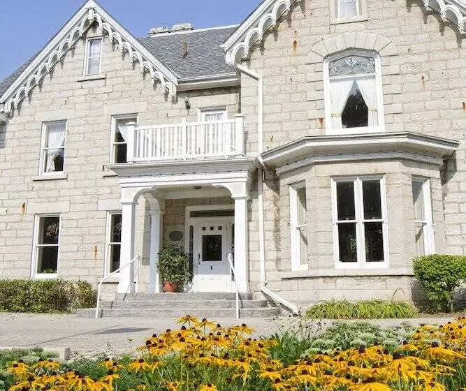 Hotelli Westover Inn