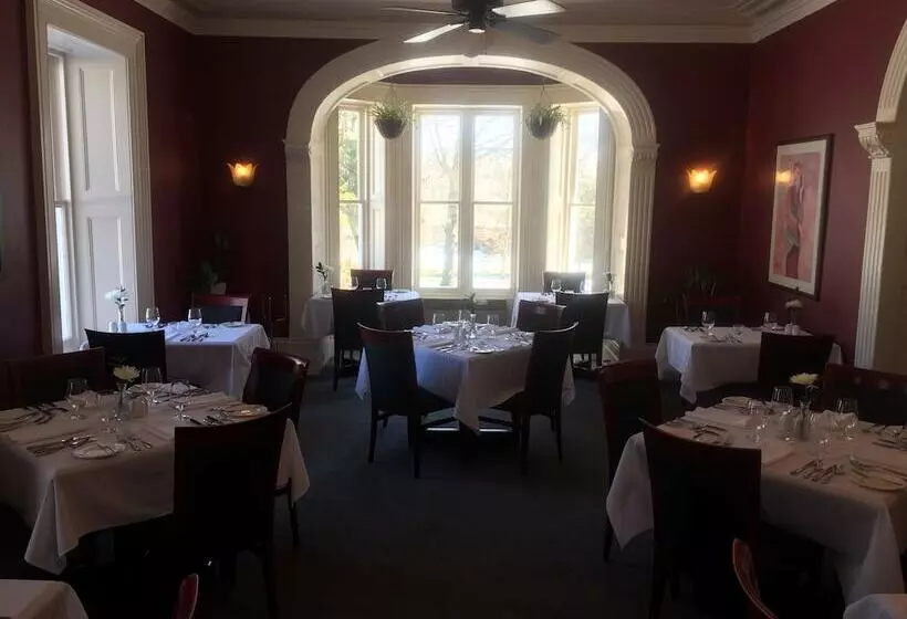 Hotelli Westover Inn