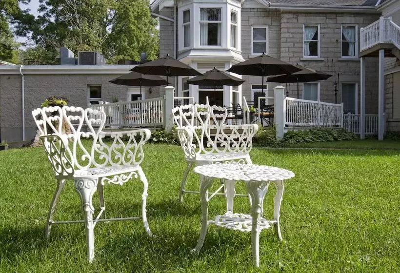 Hotelli Westover Inn