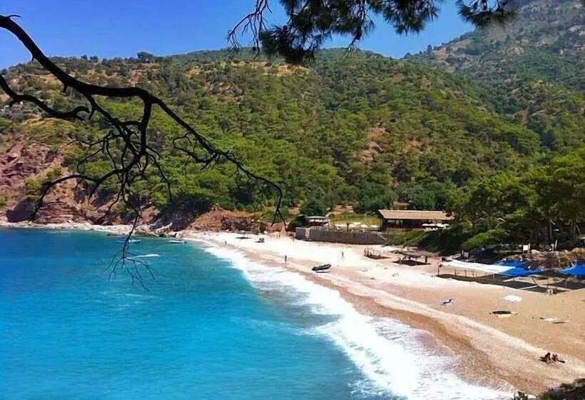 בית מלון כפרי Belle Vue ölüdeniz