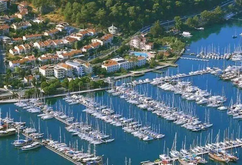 בית מלון כפרי Belle Vue ölüdeniz