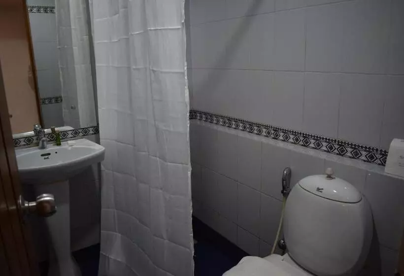 בית מלון כפרי Abad Metro