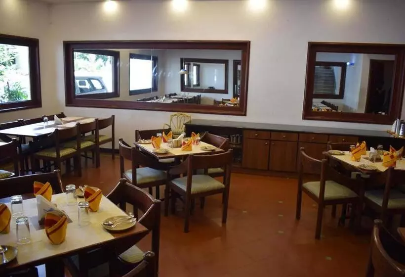 בית מלון כפרי Abad Metro