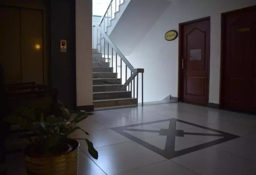 בית מלון כפרי Abad Metro