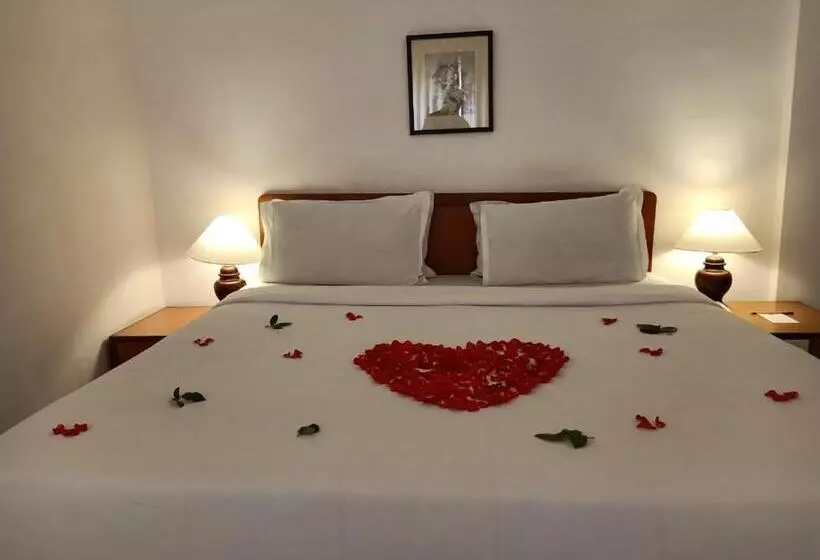 בית מלון כפרי Abad Metro