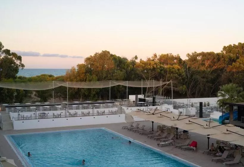 هتل Acqua Viva Village