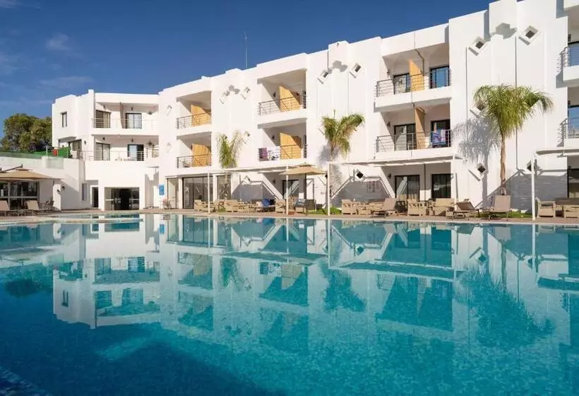 هتل Acqua Viva Village