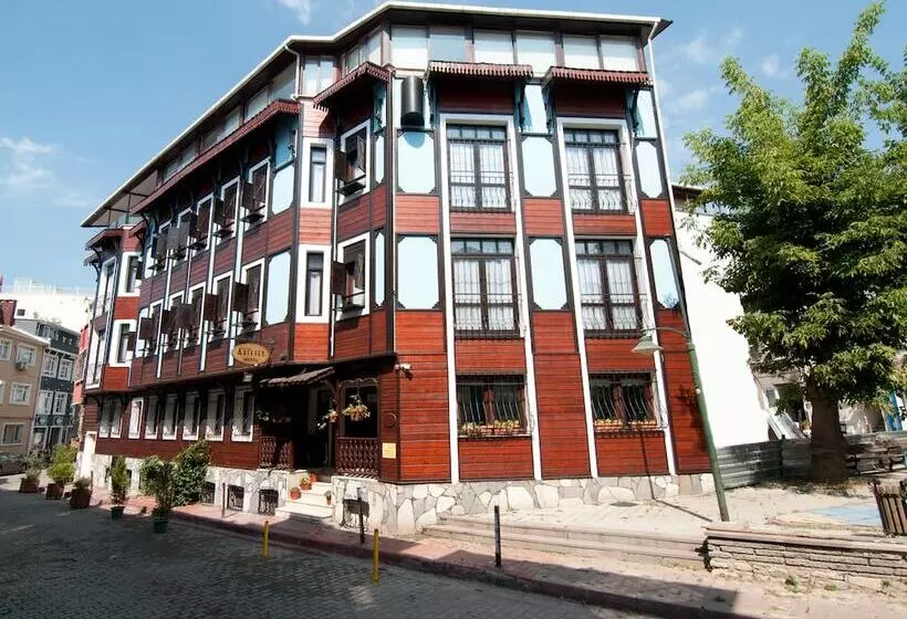 Artefes Hotel Old City