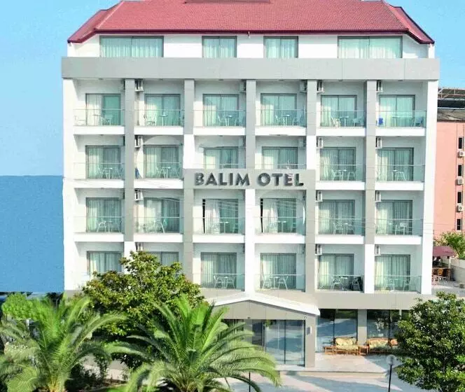 ホテル Balim