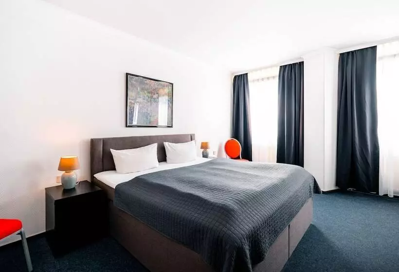 هتل Berliner Bär