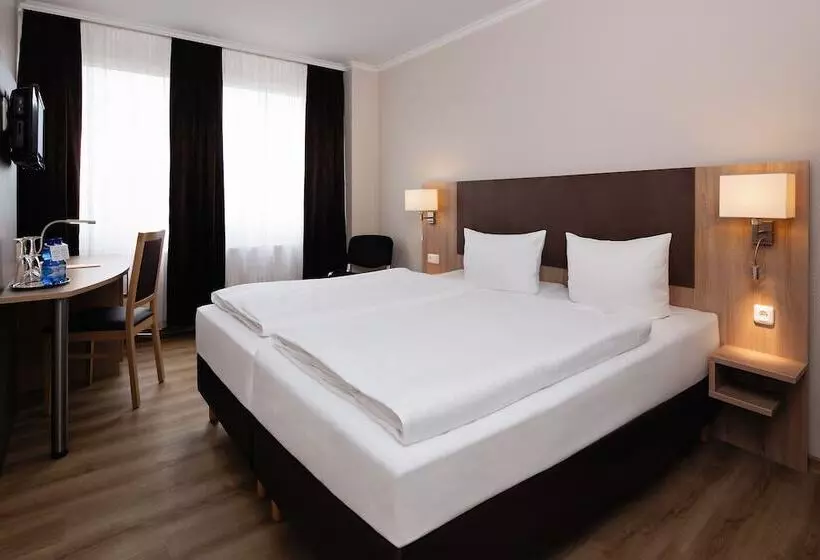 هتل Berliner Bär