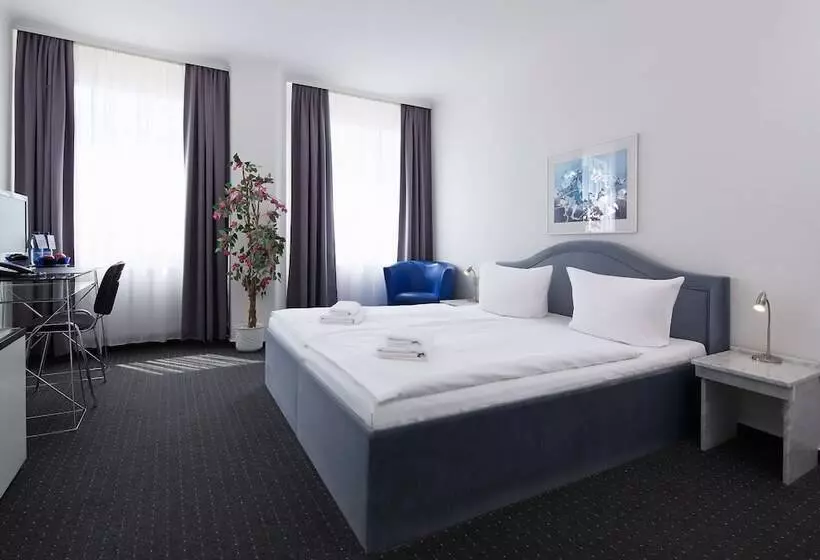 هتل Berliner Bär