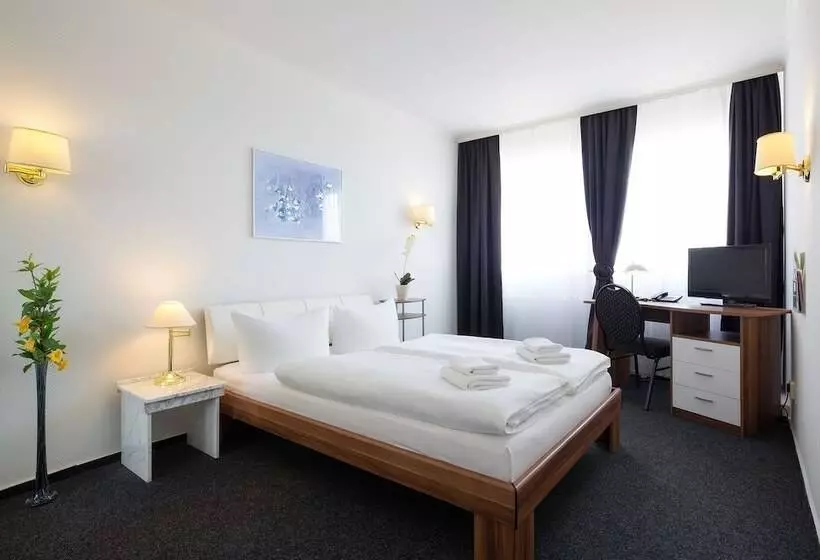 هتل Berliner Bär