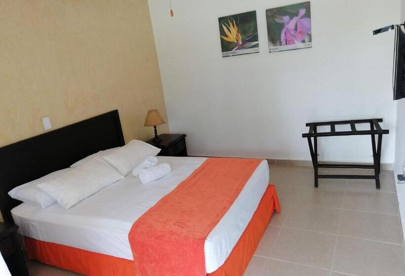 هتل Campestre La Floresta