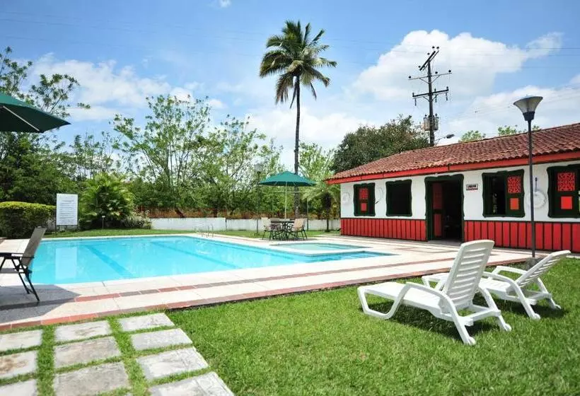 호텔 Campestre La Floresta