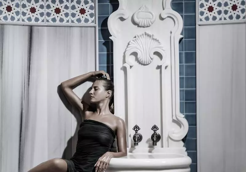 ホテル Charisma De Luxe