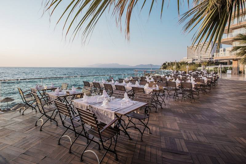 فندق Charisma De Luxe