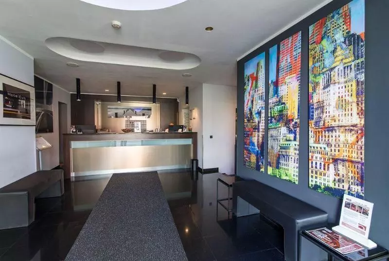 בית מלון כפרי Cult Frankfurt City