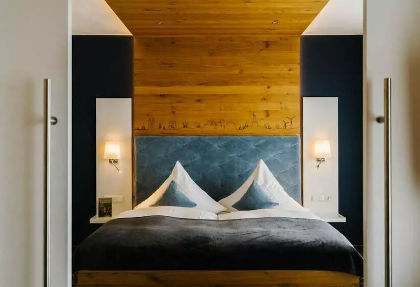 ホテル Germanenhof