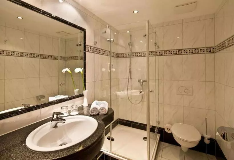 ホテル Germanenhof