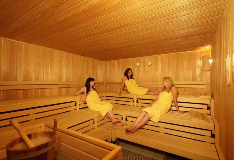 ホテル Germanenhof