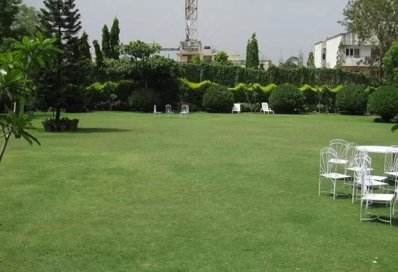 فندق Paras Mahal