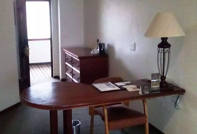 Premier Hotel Regent