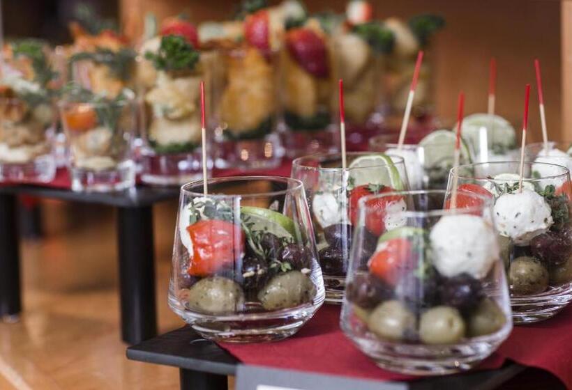 בית מלון כפרי René Bohn