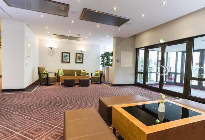 בית מלון כפרי René Bohn