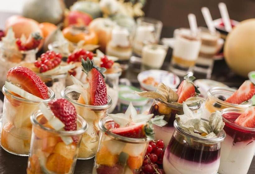 בית מלון כפרי René Bohn