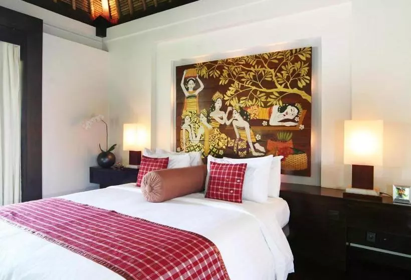 Отель The Sandi Phala Beach Resort And Ma Joly Restaurant