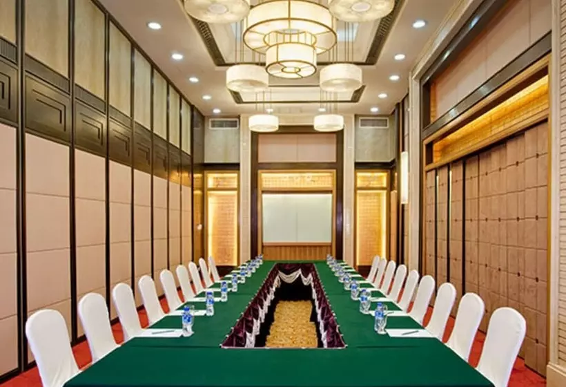 New Century Sea View Hotel Qinhuangdao