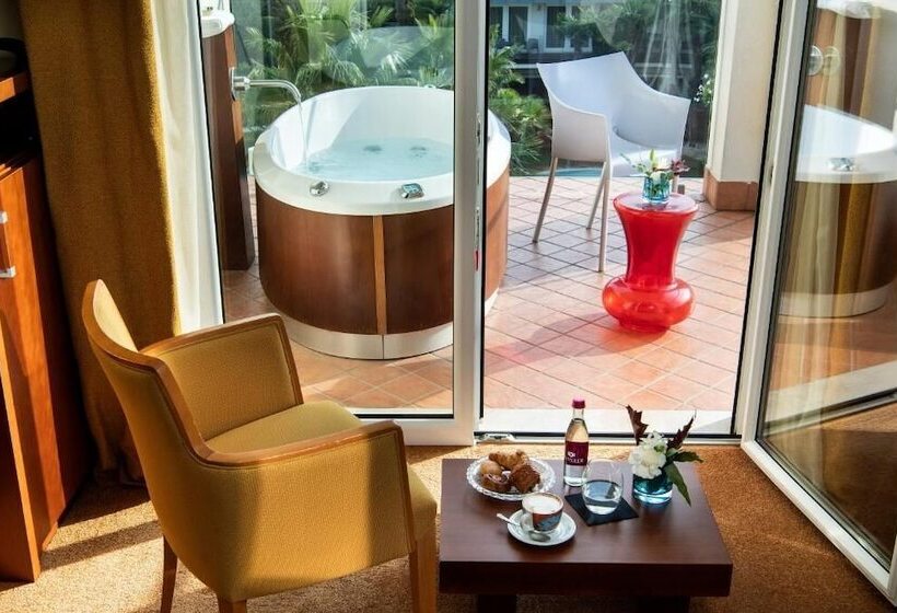 Color Hotel Style, Design & Gourmet