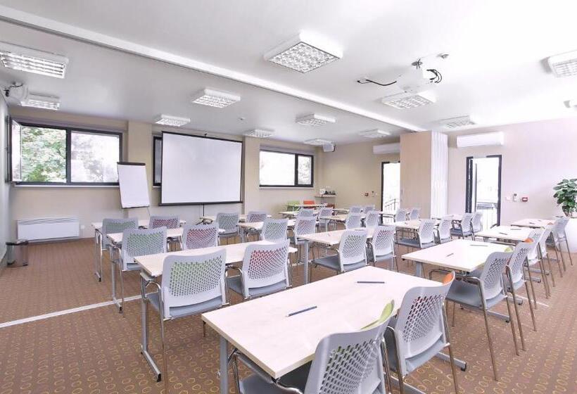 هتل Absolutum Wellness