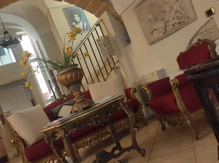 בית מלון כפרי Akropolis  Museum