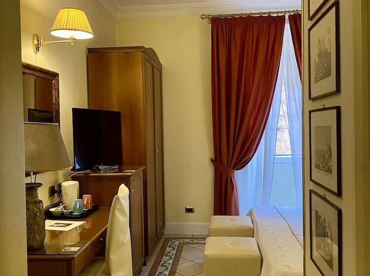 בית מלון כפרי Akropolis Museum